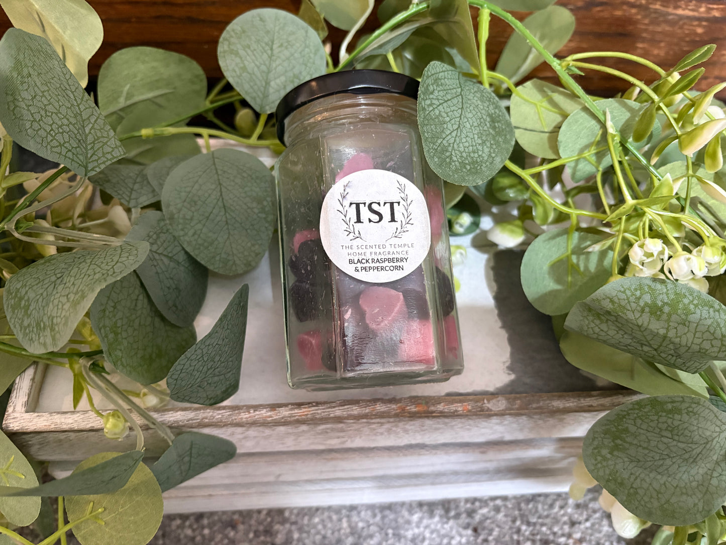 Black Raspberry & Peppercorn Jar of Mini Hearts