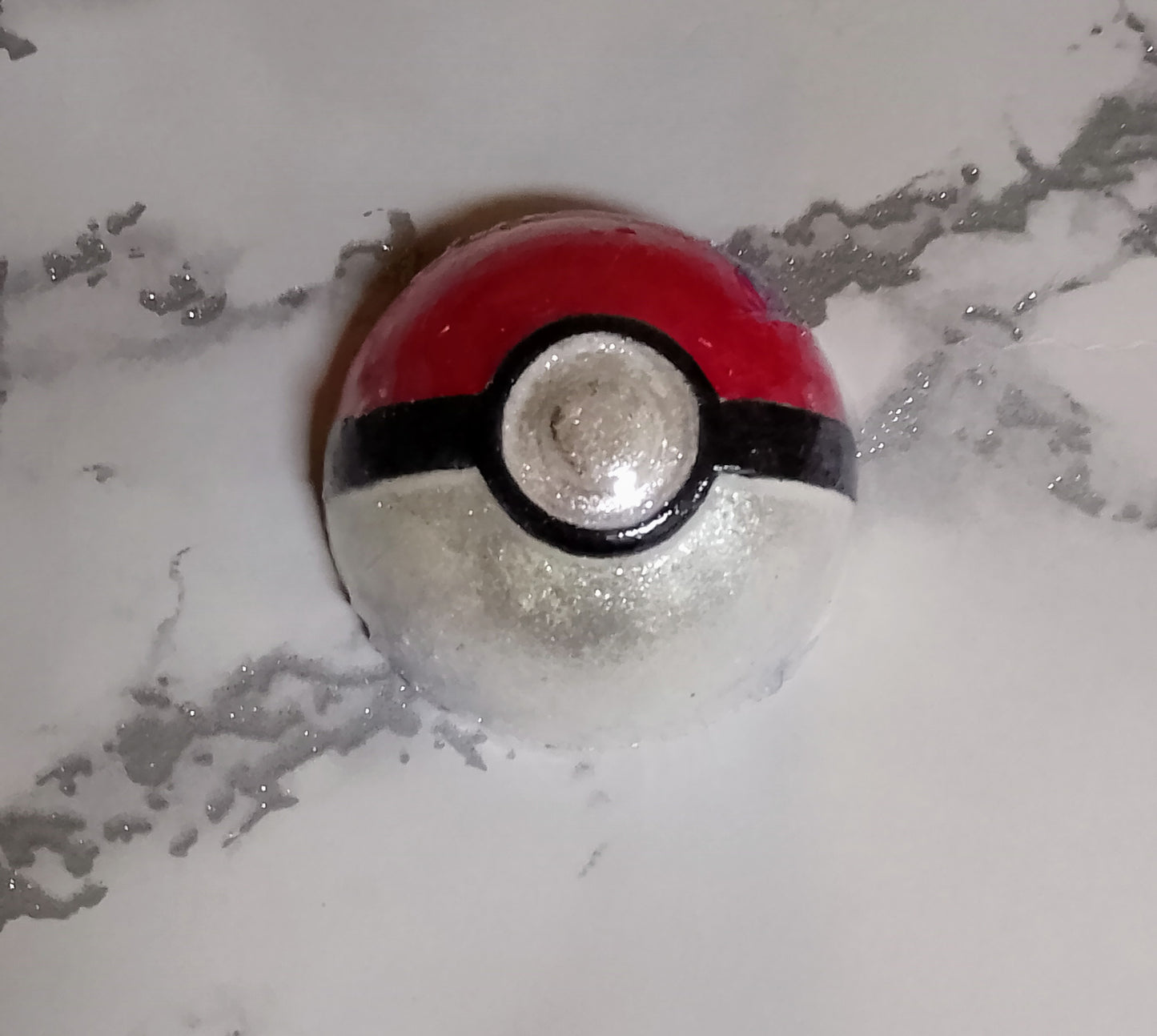 Semi sphere poke ball